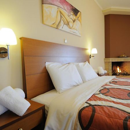 Faros Luxury Suites Marathopoli Luaran gambar