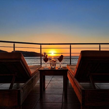 Faros Luxury Suites Marathopoli Luaran gambar