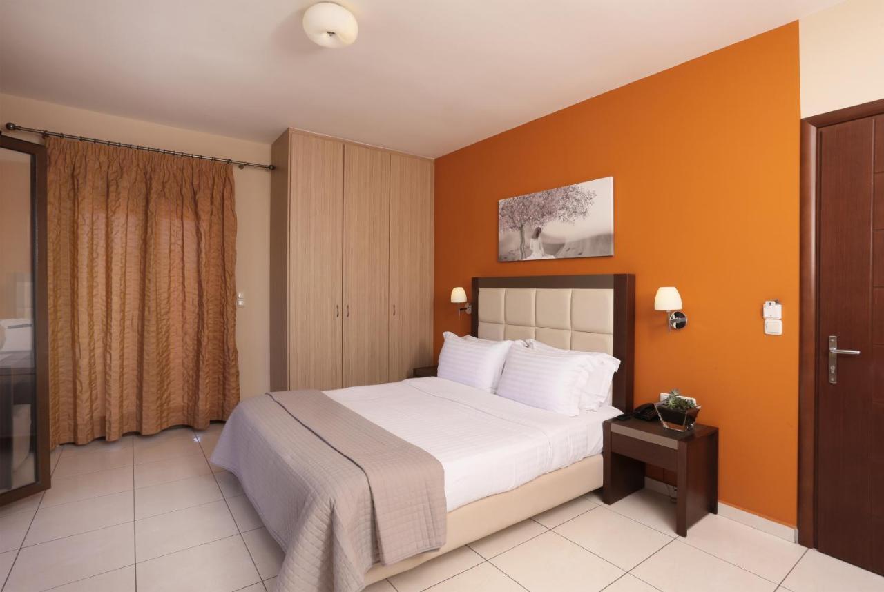 Faros Luxury Suites Marathopoli Luaran gambar