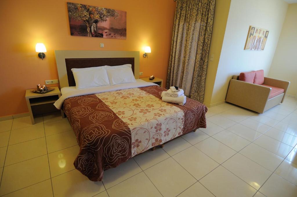Faros Luxury Suites Marathopoli Luaran gambar